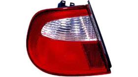 IPARLUX 16852035 - GR.OP.TRAS.I.EXT.BLANCO-ROJO SEAT  CORDOBA II  (99->02)